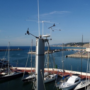 StopGull TopMast installed on boat